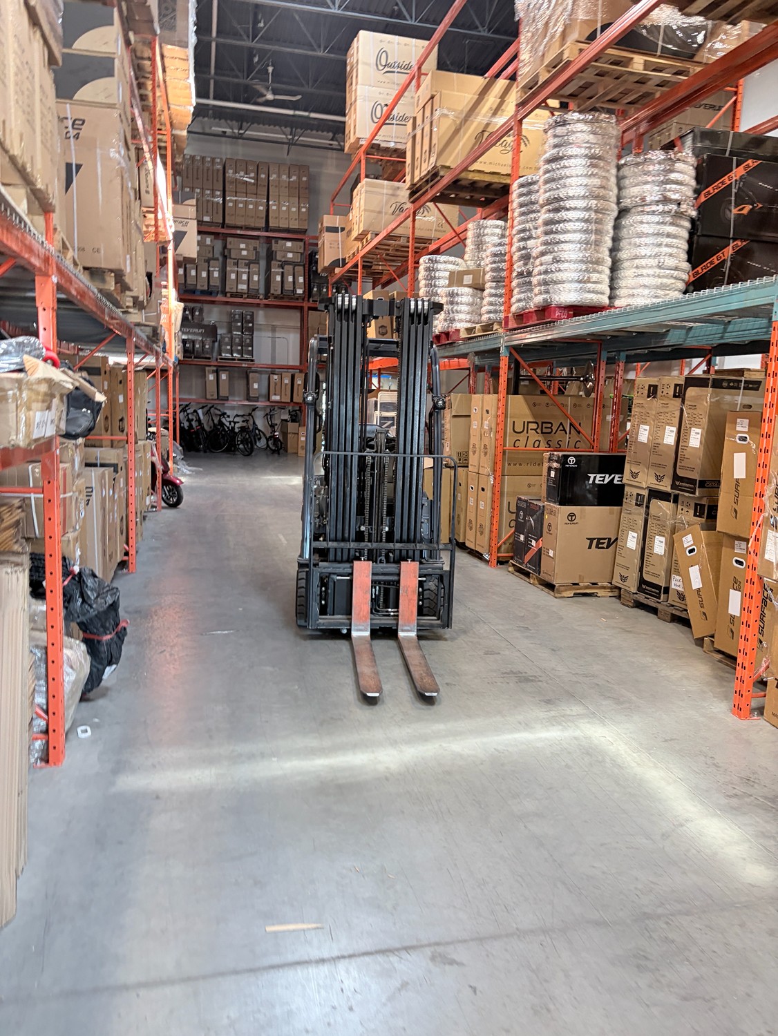 Cross-dock warehouse racking at Intact Courier's Calgary facility